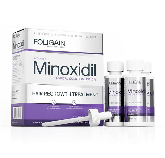 Als führende Marke in der Haarpflegebranche bietet FOLIGAIN Minoxidil 2% für Frauen ein effektives Set mit 3 Flaschen und einer Originalpipette. Unser Produkt ist wissenschaftlich getestet und bewährt, um das Nachwachsen von Haaren zu fördern und dünner werdendes Haar zu stärken. Mit nur 2% Minoxidil ist es sanft und sicher für den täglichen Gebrauch.