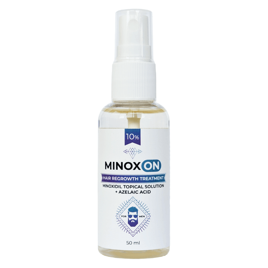 Dieses Produkt, Minoxidil 10% mit Azelainsäure (1 Flasche Spray), ist eine wirksame Behandlung gegen Haarausfall. Minoxidil fördert das Haarwachstum, während Azelainsäure die Kopfhaut reinigt und die Aufnahme von Minoxidil verbessert. Dieses Spray ist einfach anzuwenden und bietet sichtbare Ergebnisse in kurzer Zeit. Verbessern Sie Ihr Haarwachstum mit dieser effektiven Kombination.